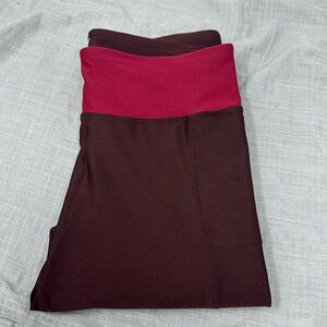 JoyLab women’s medium maroon pink one side pocket leggings